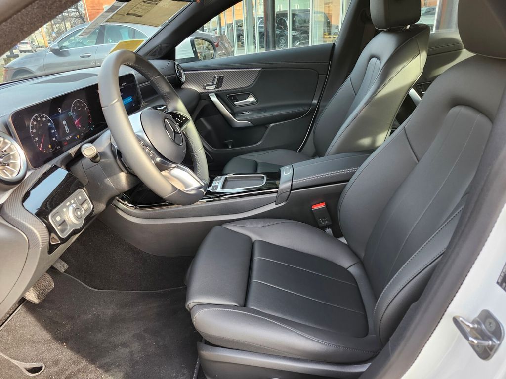 2025 Mercedes-Benz CLA CLA 250 - Photo 20