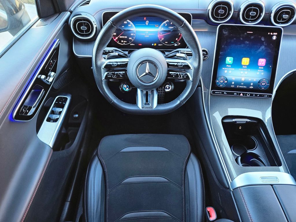 2025 Mercedes-Benz GLC AMG GLC43 - Photo 11