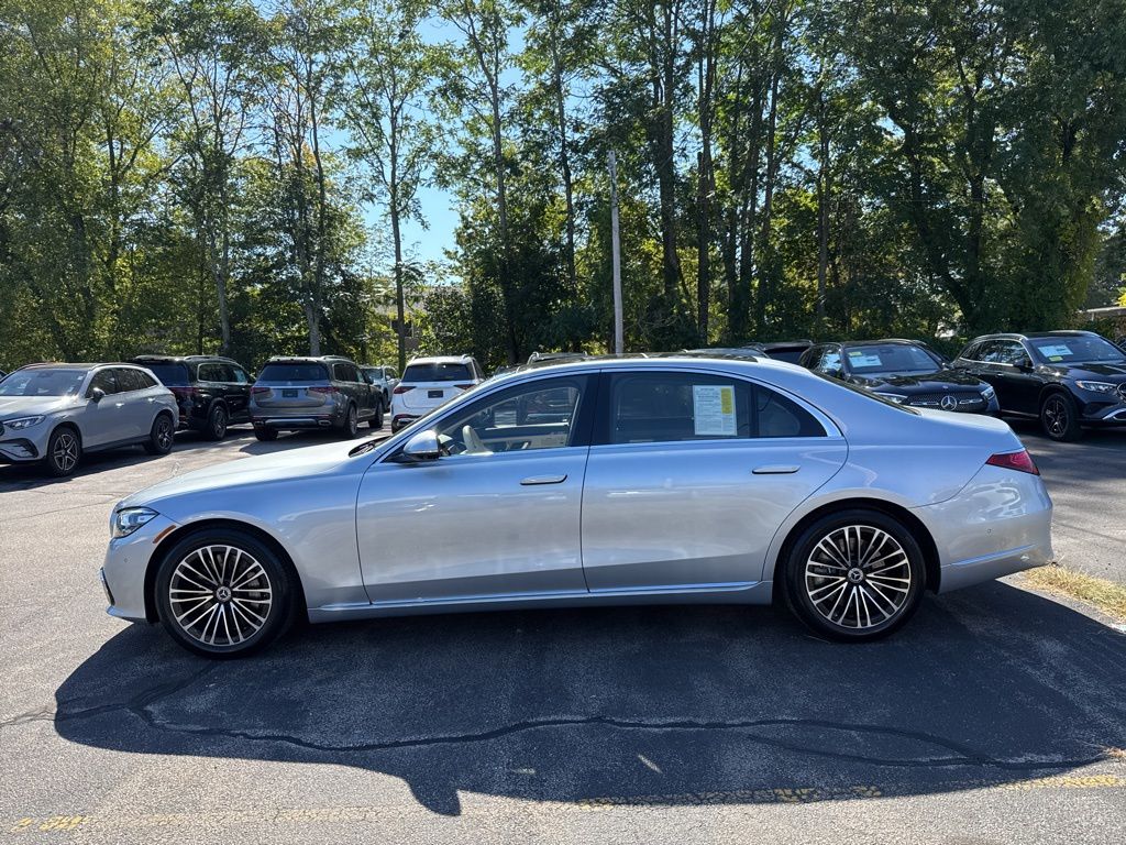 2022 Mercedes Benz S 580 4MATIC photo 4