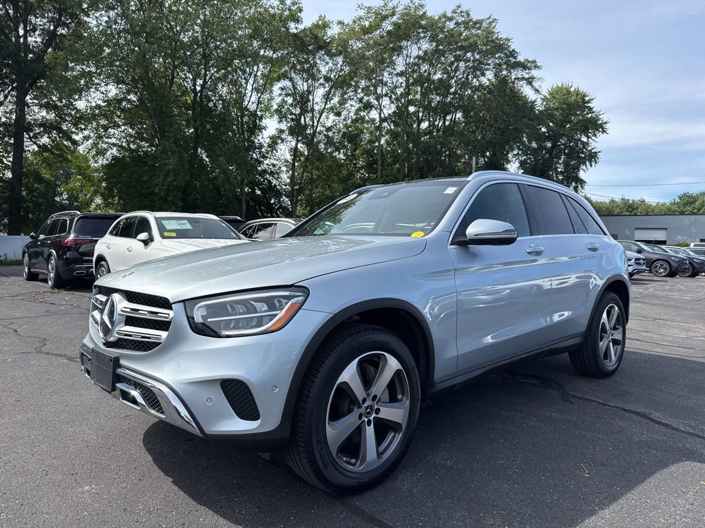 2022 Mercedes Benz GLC 300 4MATIC photo 3