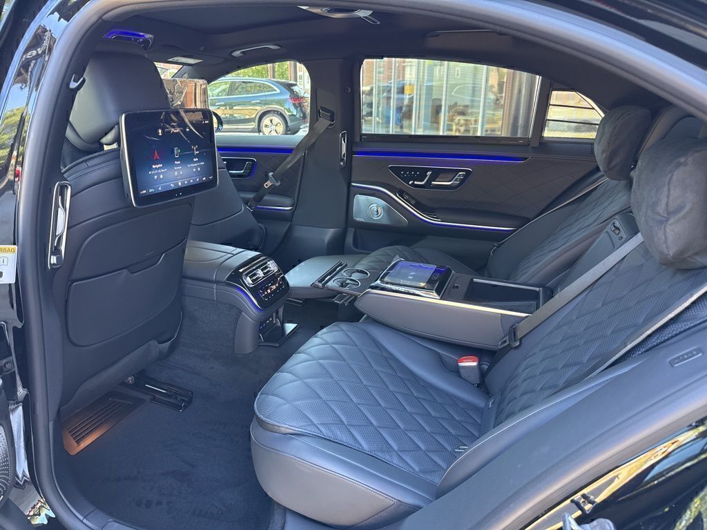 2025 Mercedes-Benz S-Class S 580 - Photo 26