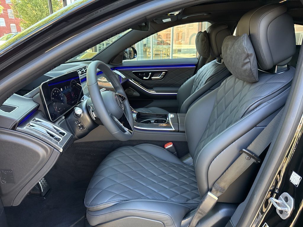 2025 Mercedes-Benz S-Class S 580 - Photo 17