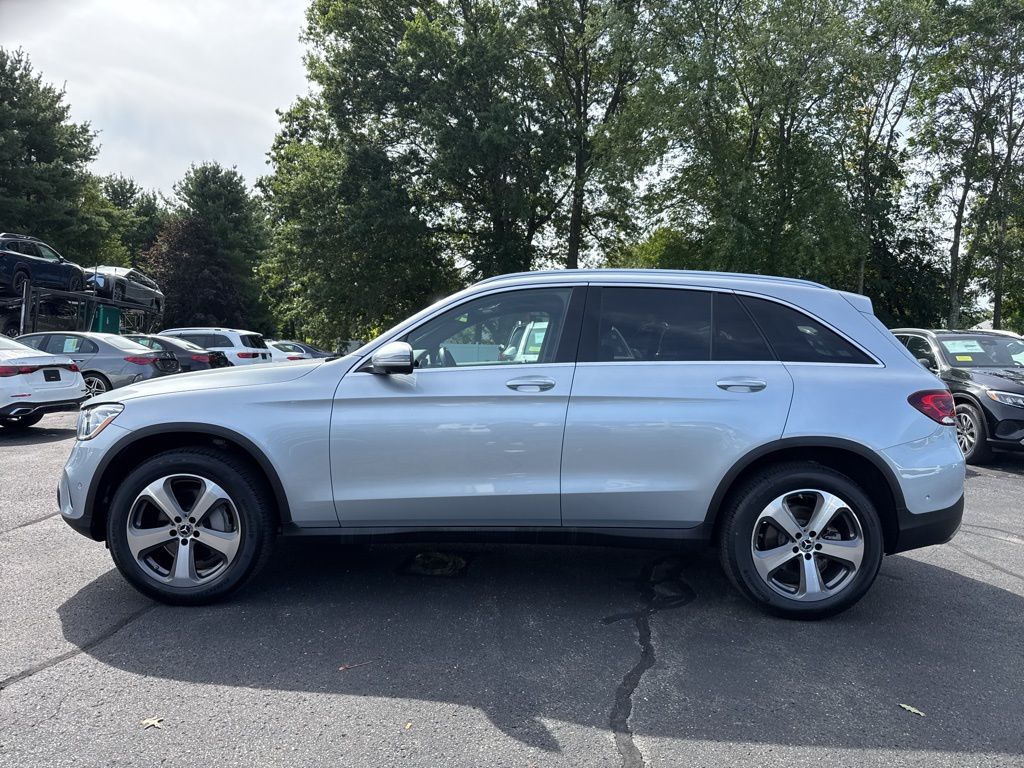 2022 Mercedes Benz GLC 300 4MATIC photo 4