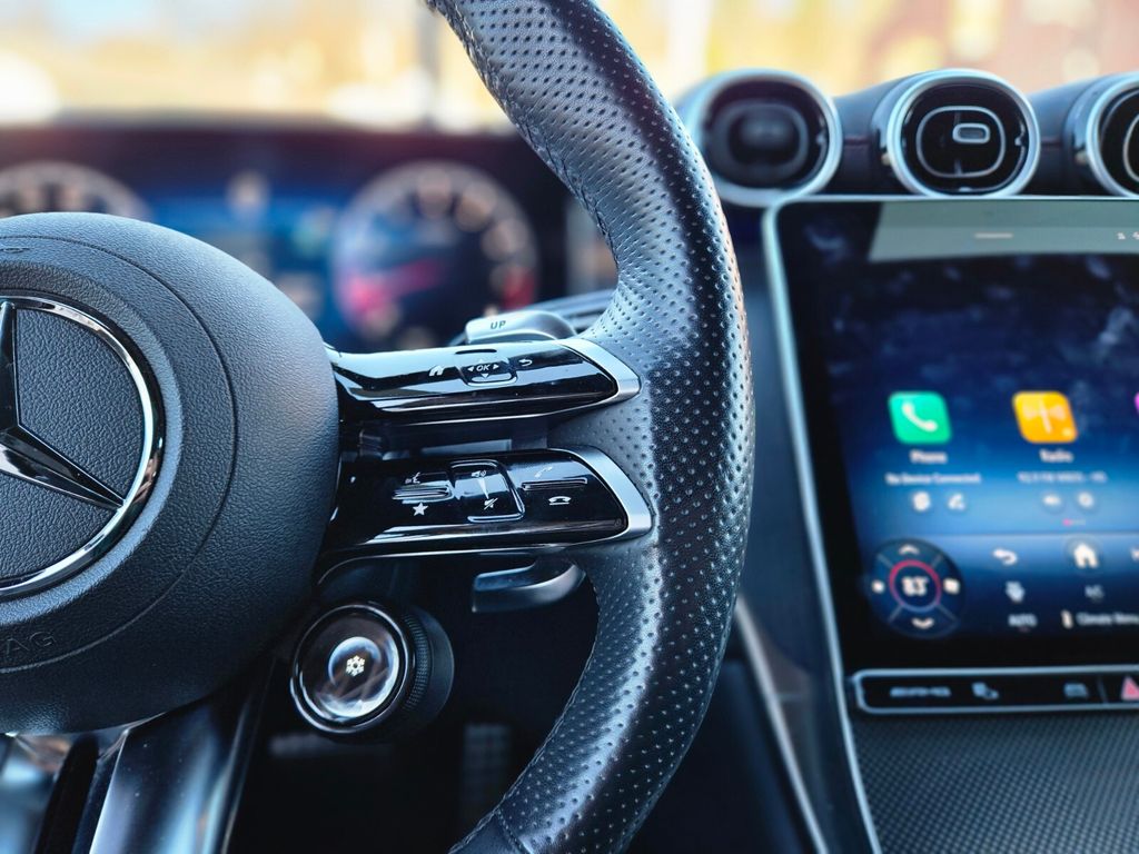2025 Mercedes-Benz GLC AMG GLC43 - Photo 23