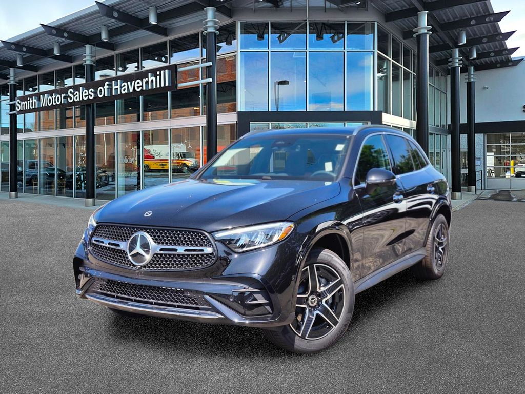 2026 Mercedes-Benz GLC