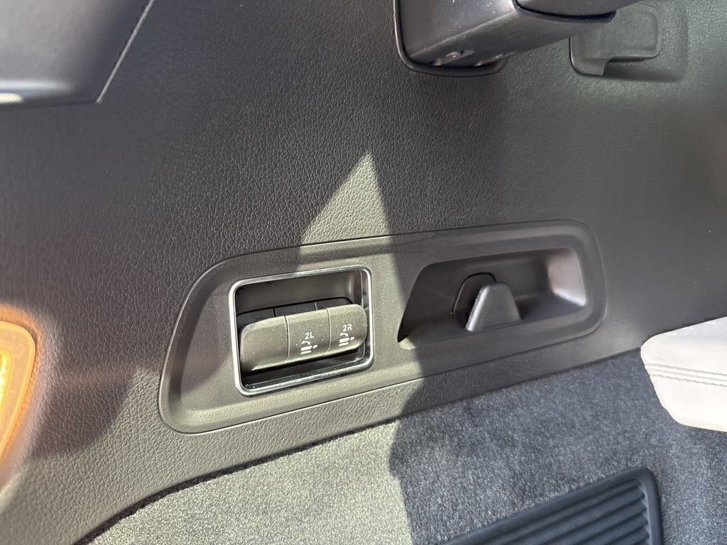 2025 Mercedes-Benz GLS AMG GLS 63 - Photo 35