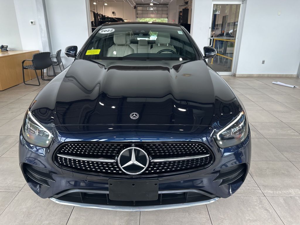 2022 Mercedes Benz E 350 4MATIC photo 2