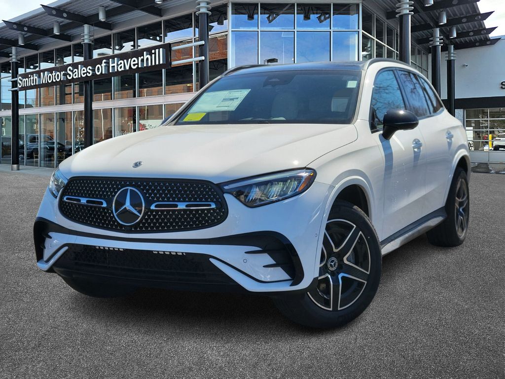 2026 Mercedes-Benz GLC Base