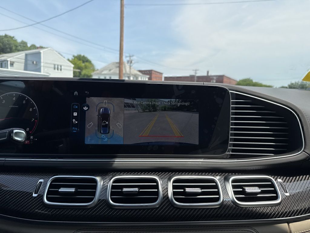 2025 Mercedes-Benz GLS AMG GLS 63 - Photo 37