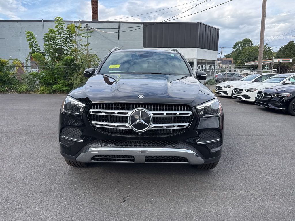 2026 Mercedes Benz GLE 350 4MATIC photo 2