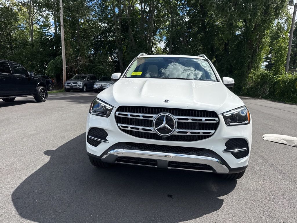 2026 Mercedes Benz GLE 350 4MATIC photo 2
