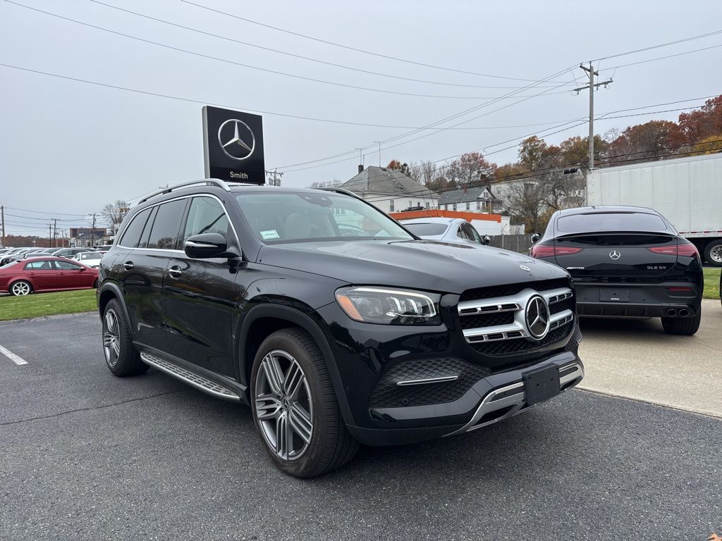 2021 Mercedes-Benz GLS GLS450's photo