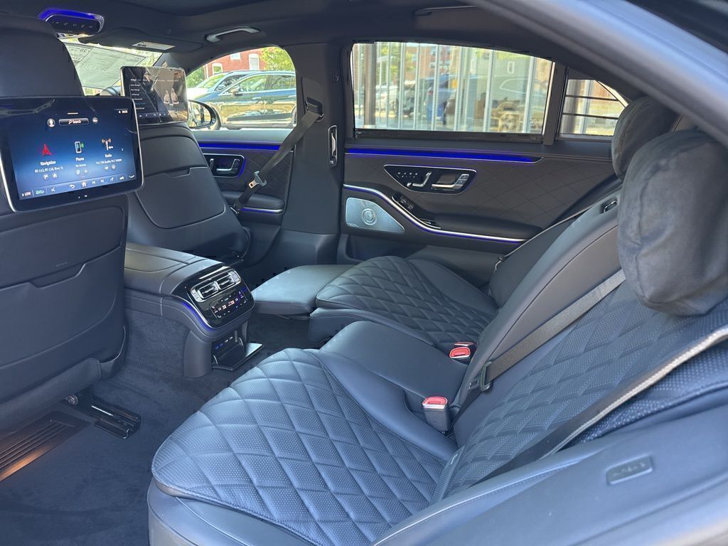 2025 Mercedes-Benz S-Class S 580 - Photo 31