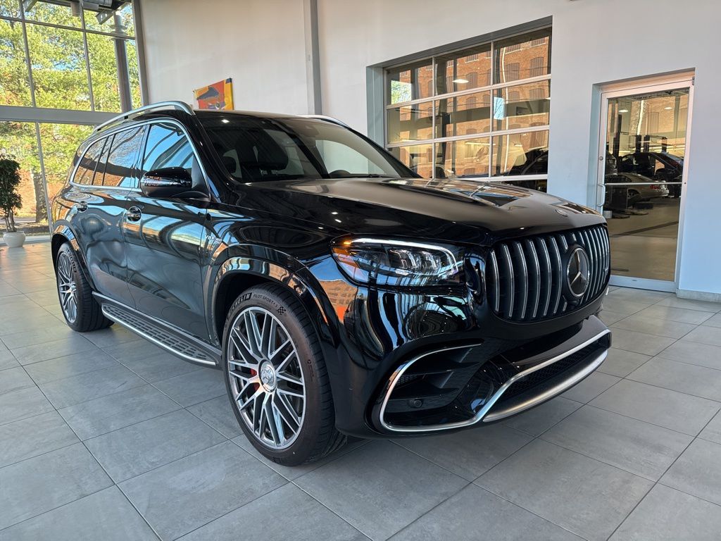 2025 Mercedes-Benz GLS AMG GLS 63's photo