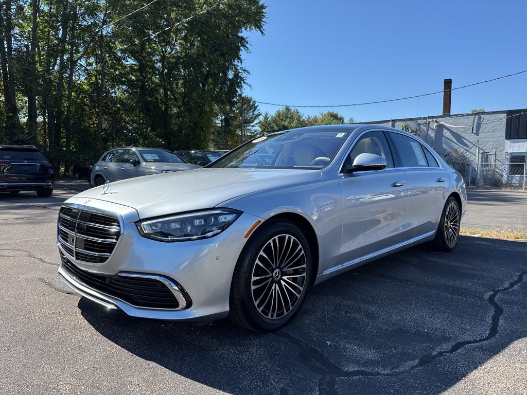 2022 Mercedes Benz S 580 4MATIC photo 3