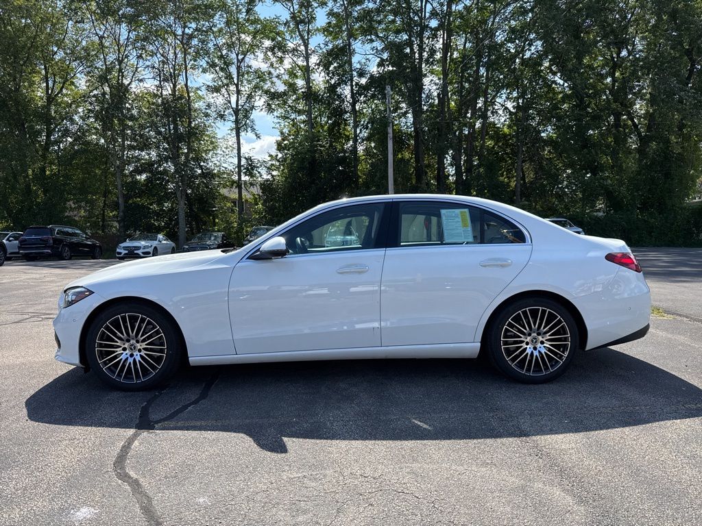 2025 Mercedes Benz C 300 4MATIC Sedan photo 4