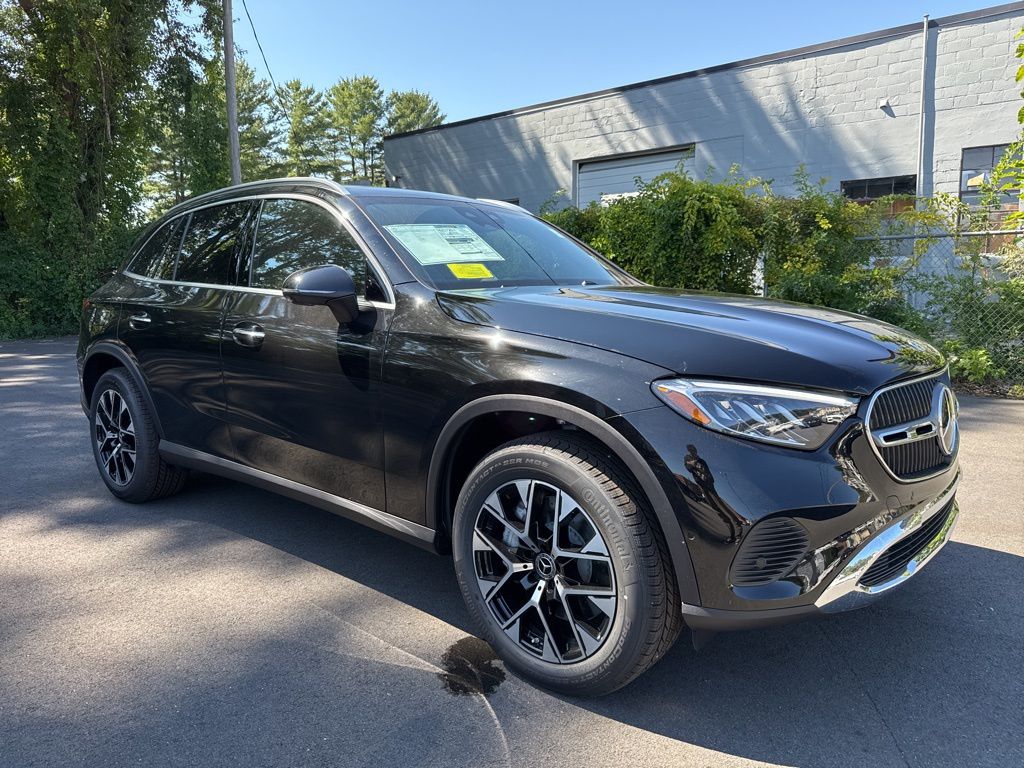 2026 Mercedes-Benz GLC 350e SUV  2026 Mercedes-Benz GLC 350e SUV