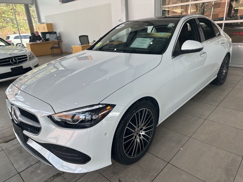 2024 Mercedes Benz C 300 4MATIC photo 3