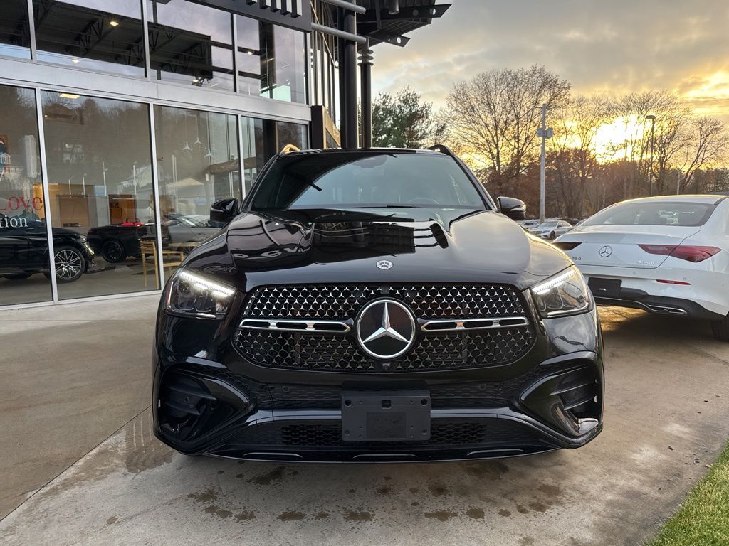 2025 Mercedes Benz GLE 350 4MATIC photo 3
