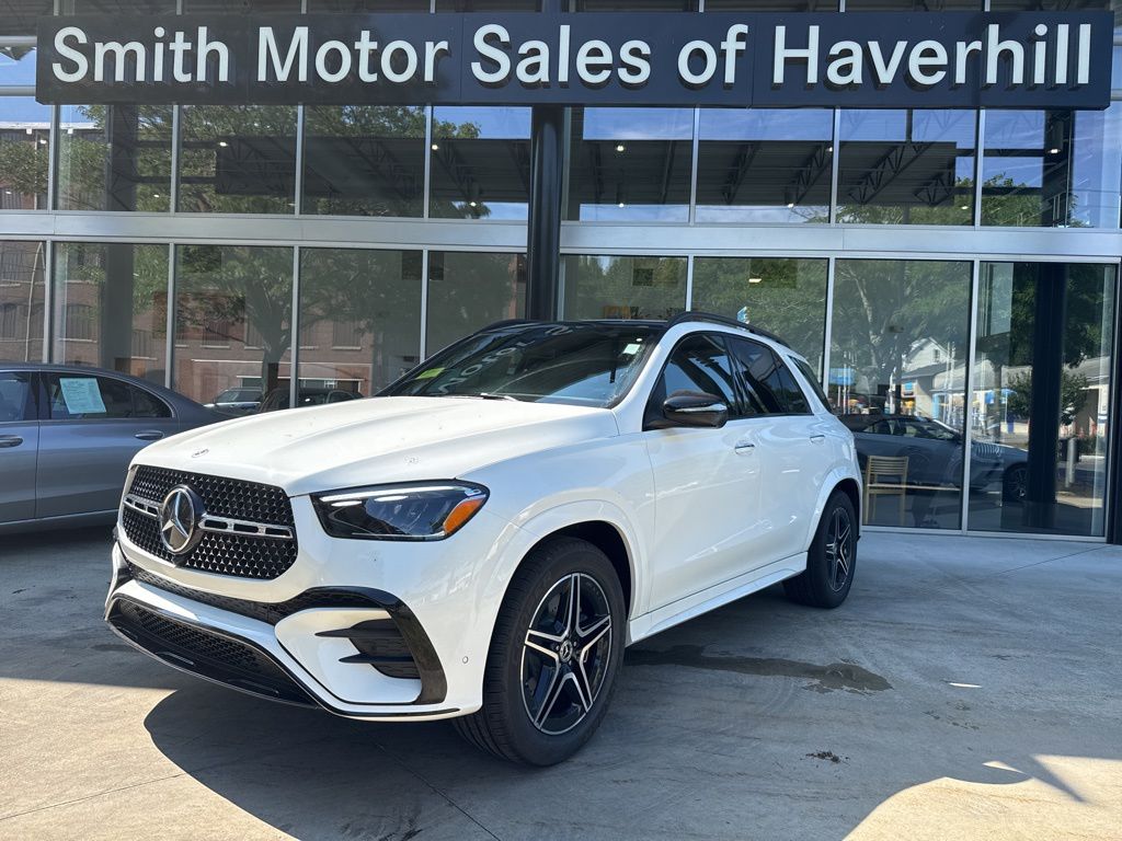 2025 Mercedes Benz GLE 350 4MATIC photo 3