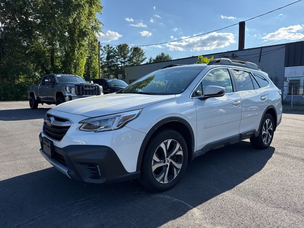 2022 Subaru Outback Limited XT photo 3