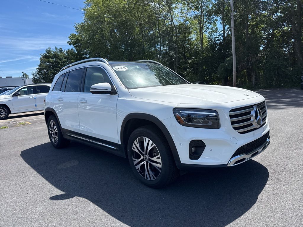 2025 Mercedes-Benz GLB 250 4MATIC