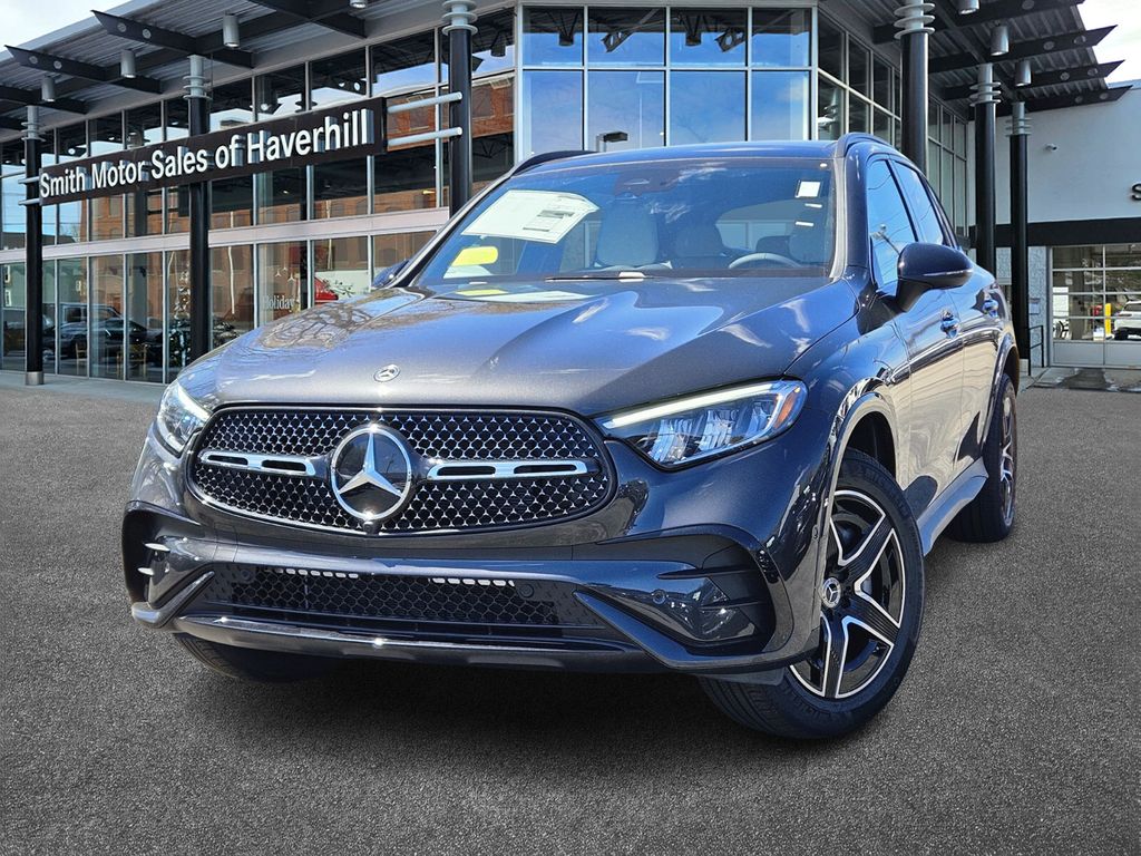 2026 Mercedes-Benz GLC