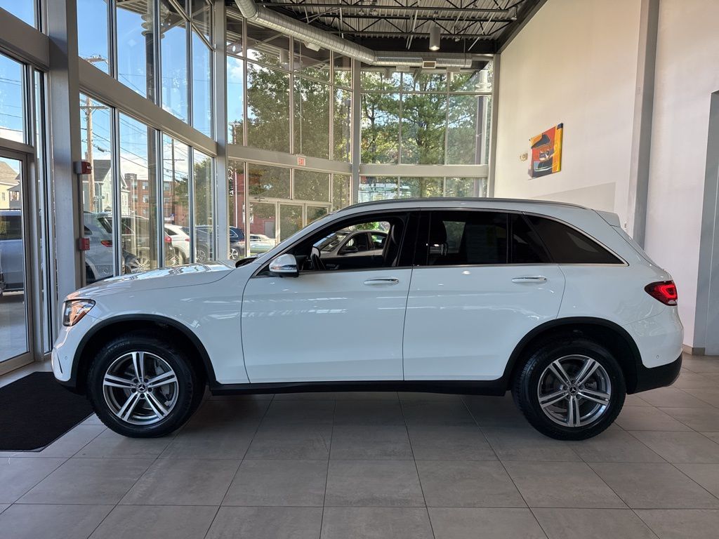 2021 Mercedes Benz GLC 300 4MATIC photo 4