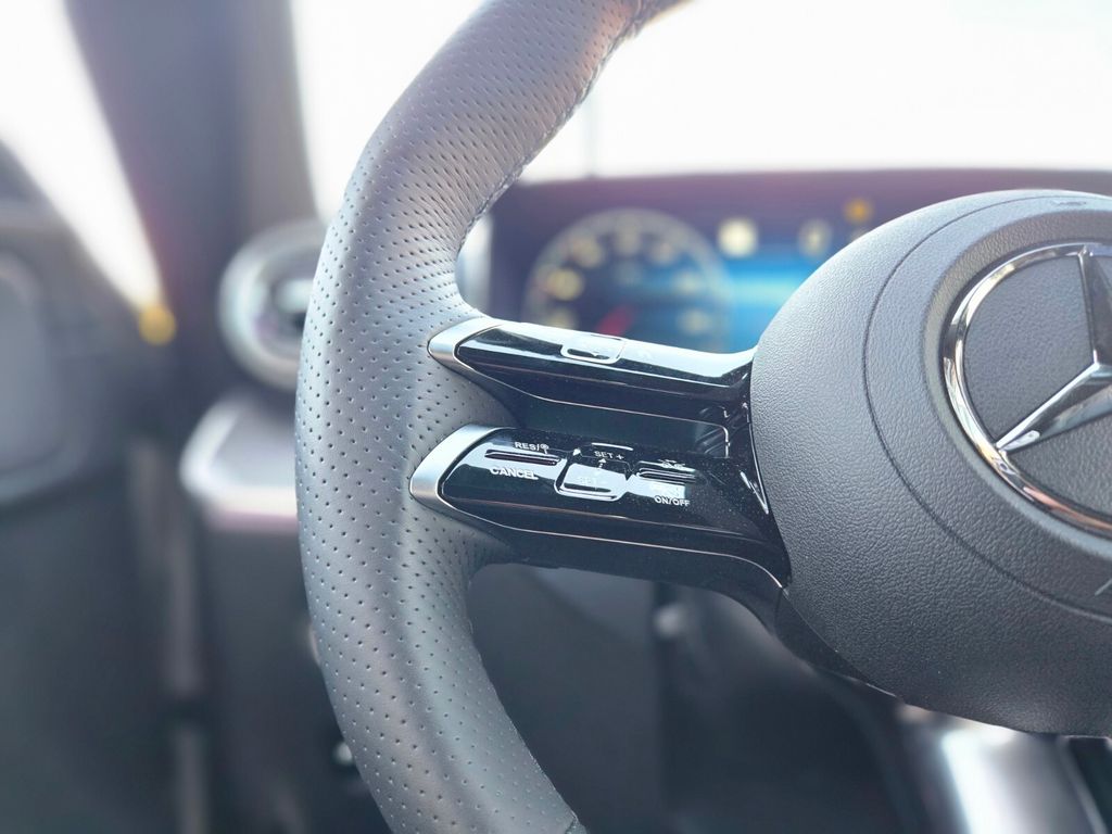 2024 Mercedes-Benz CLE CLE 300 - Photo 19