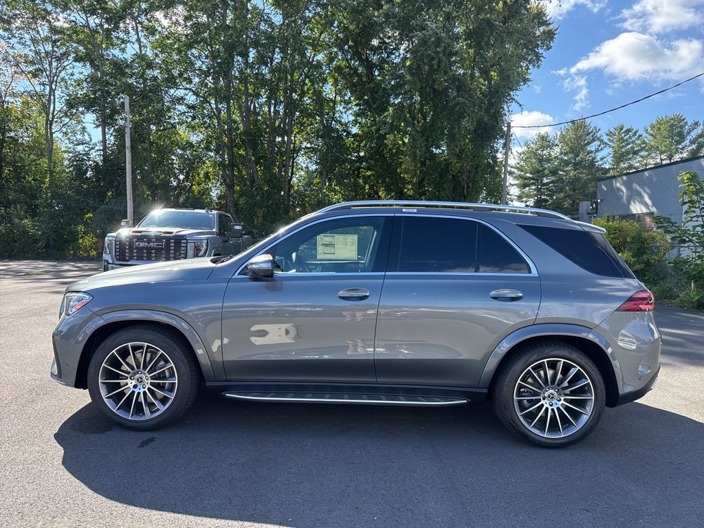 2026 Mercedes Benz GLE 450 4MATIC photo 4