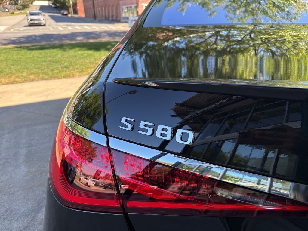 2025 Mercedes-Benz S-Class S 580 - Photo 10