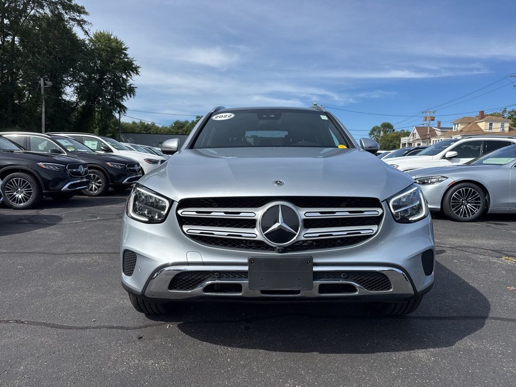 2022 Mercedes Benz GLC 300 4MATIC photo 2