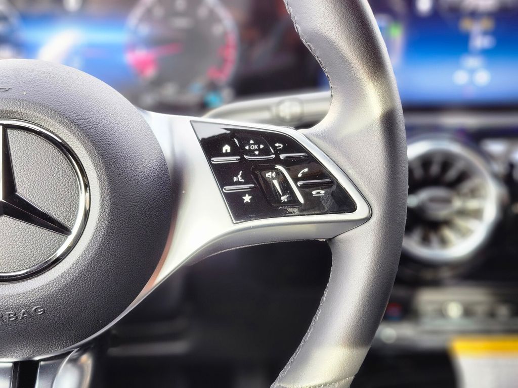 2025 Mercedes-Benz CLA CLA 250 - Photo 31