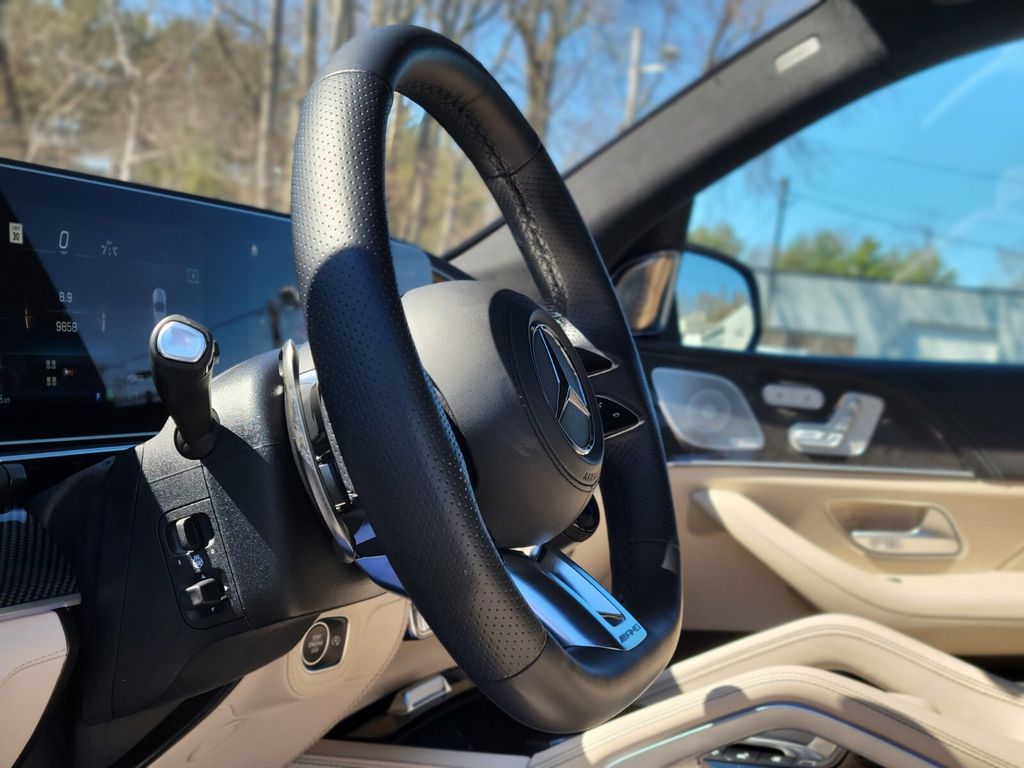 2026 Mercedes-Benz GLS AMG GLS 63 - Photo 17