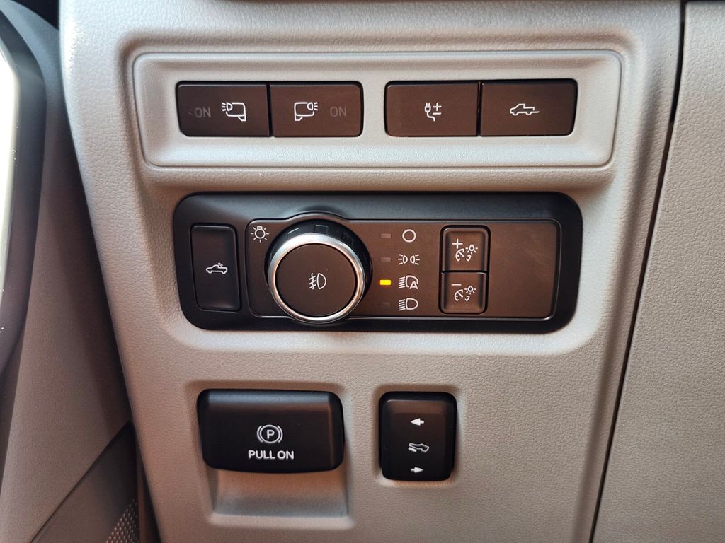 2022 Ford F-150 Limited - Photo 24