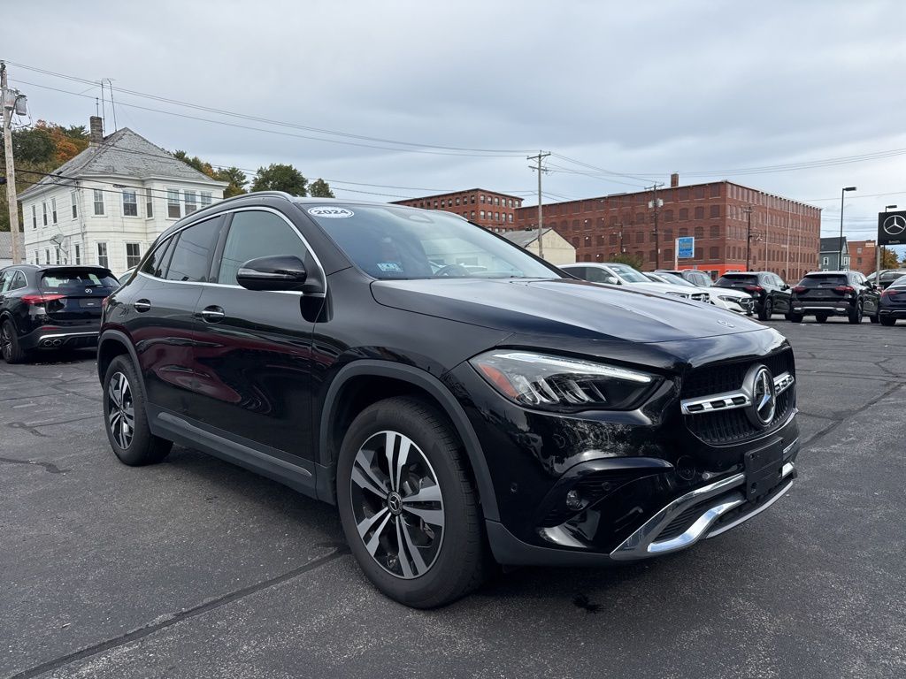 2024 Mercedes-Benz GLA GLA250's photo