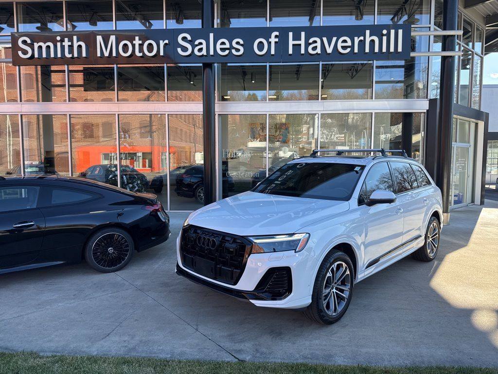 2025 Audi Q7 Premium Plus's photo