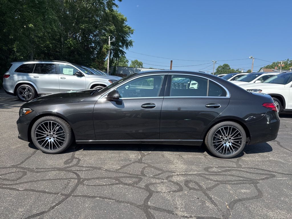 2025 Mercedes Benz C 300 4MATIC photo 4