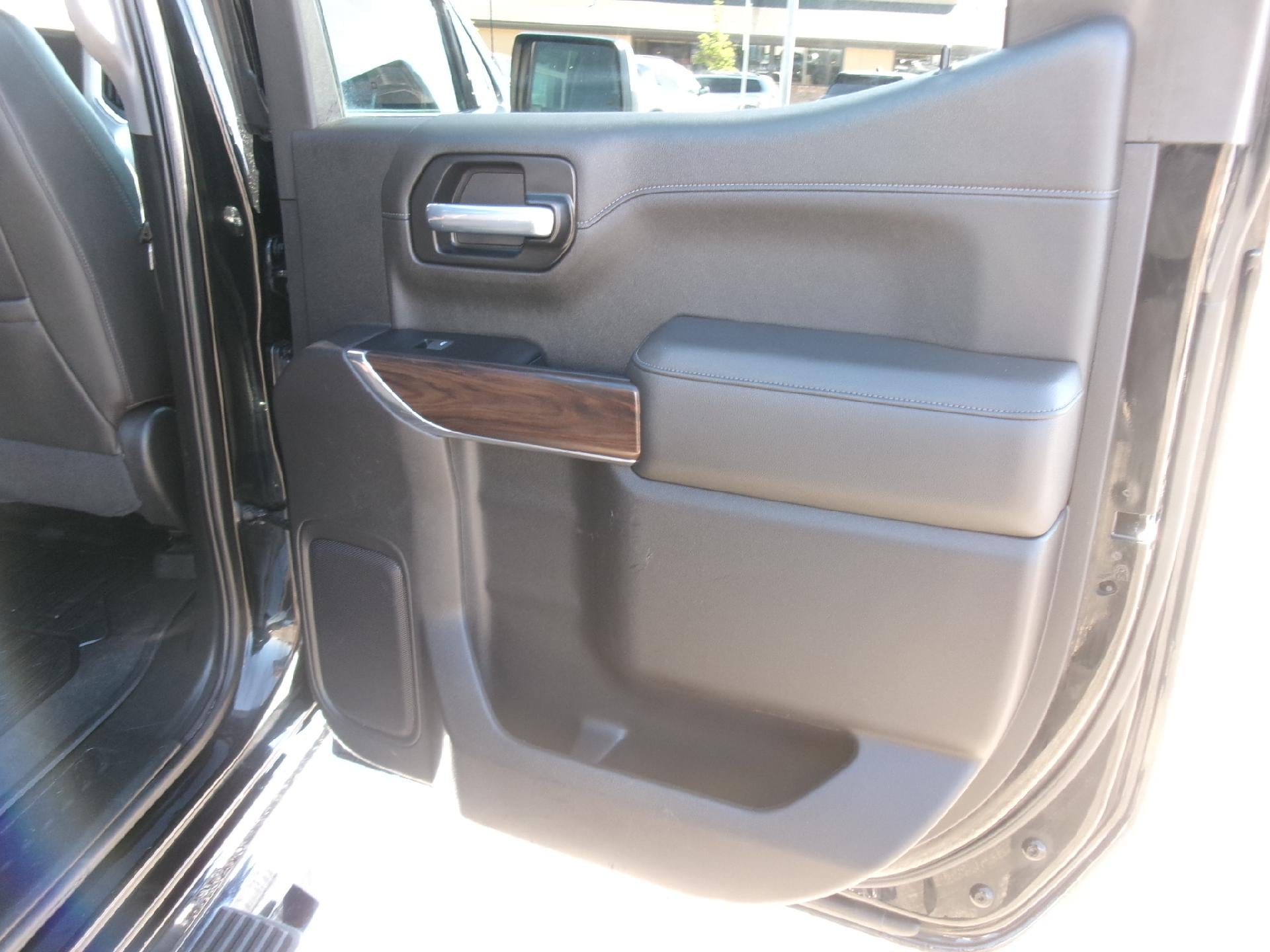 2021 GMC Sierra 1500 SLT - Photo 23