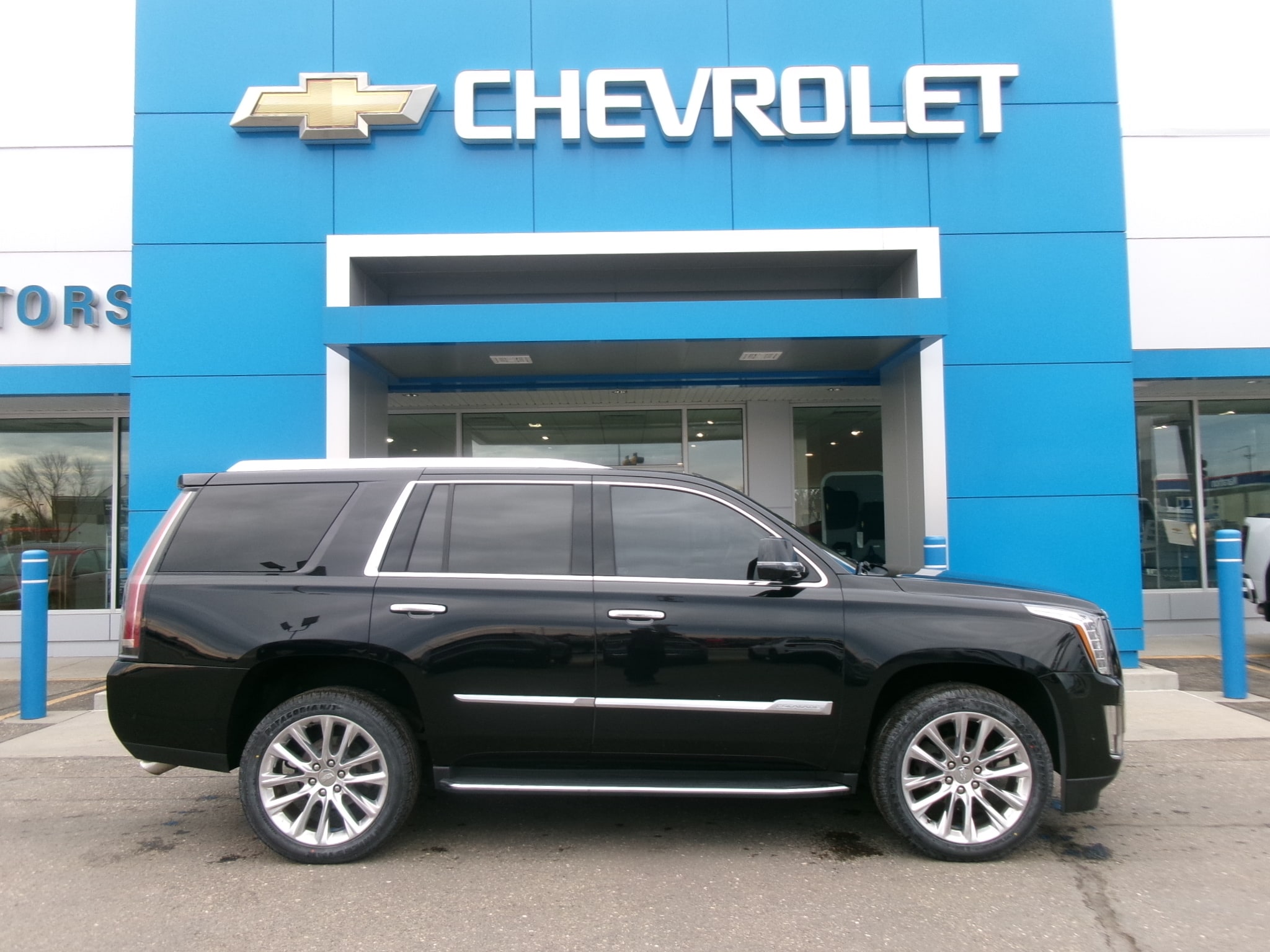2019 Cadillac Escalade AWD Luxury's photo