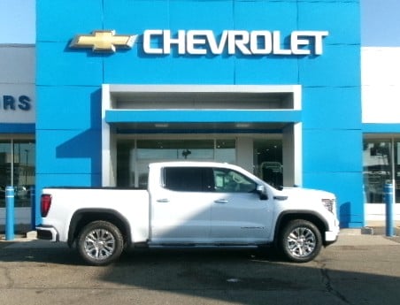 2026 GMC Sierra 4WD Crew Cab Standard Box Denali's photo