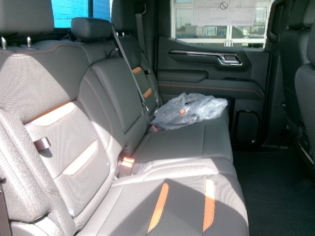 2026 GMC Sierra 1500 AT4 - Photo 17