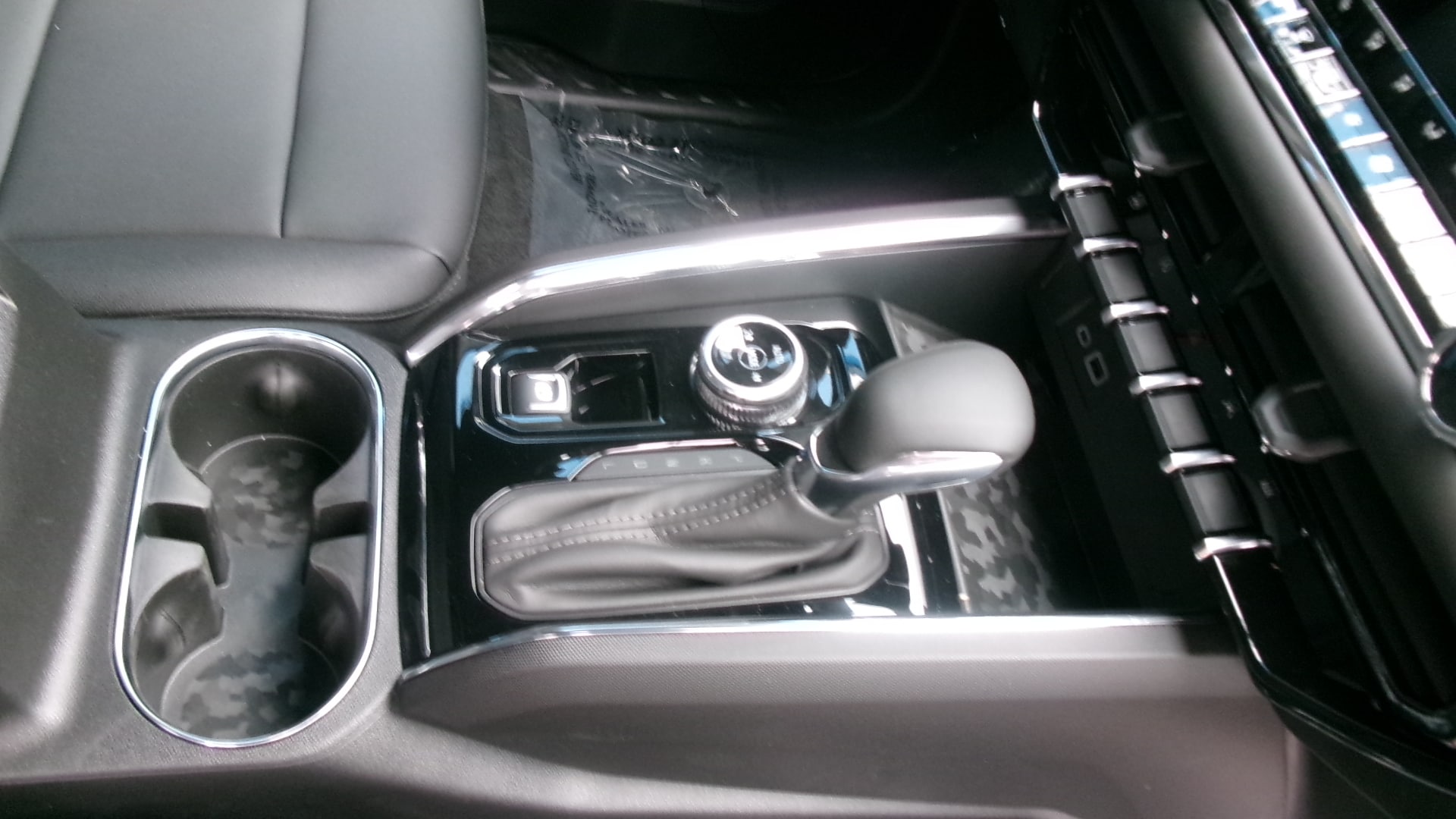 2026 GMC Canyon Elevation - Photo 15