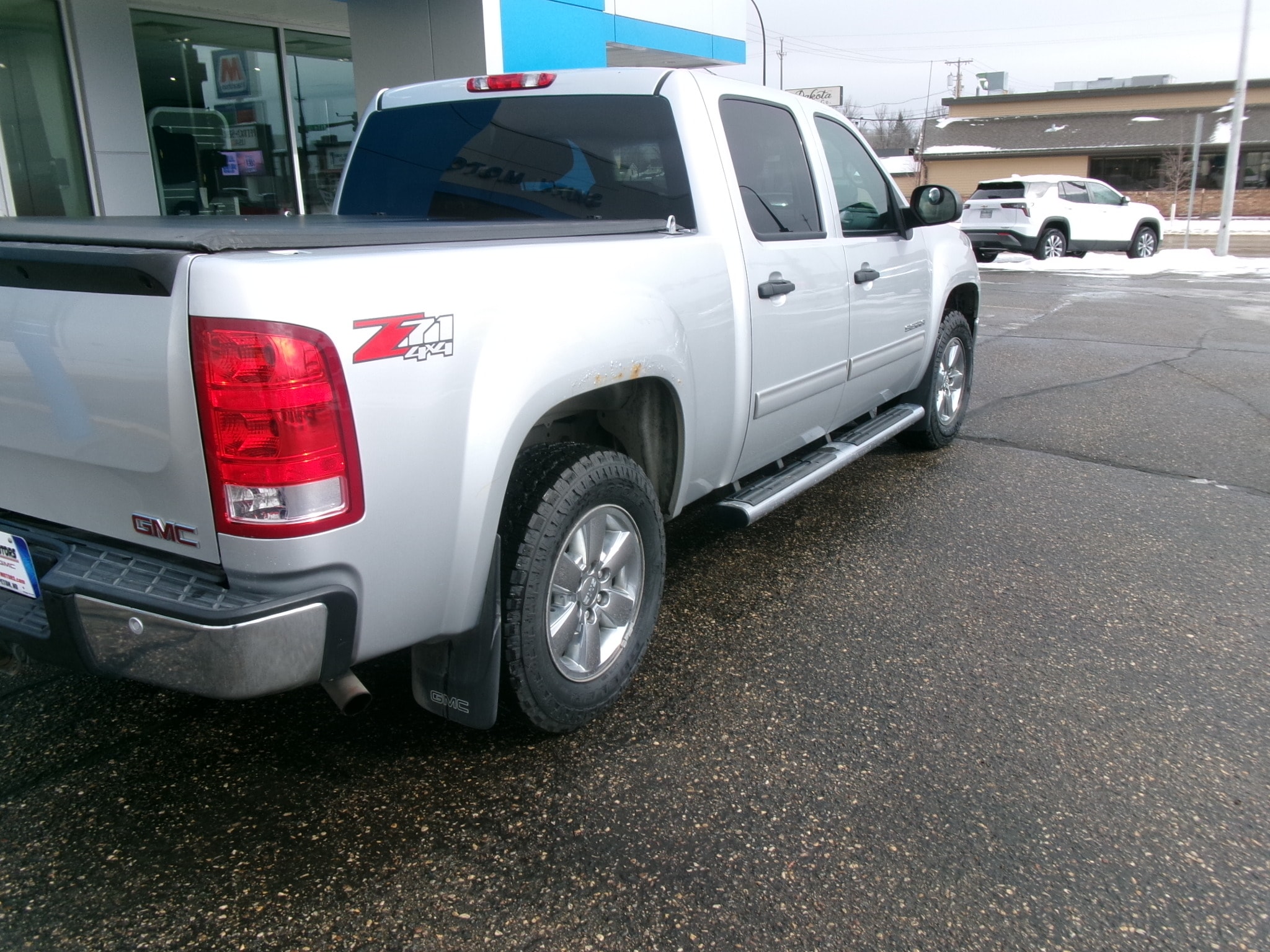 Used 2013 GMC Sierra 1500 SLE with VIN 3GTP2VE75DG315678 for sale in Wahpeton, ND