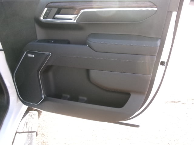 2026 GMC Sierra 1500 SLT - Photo 18