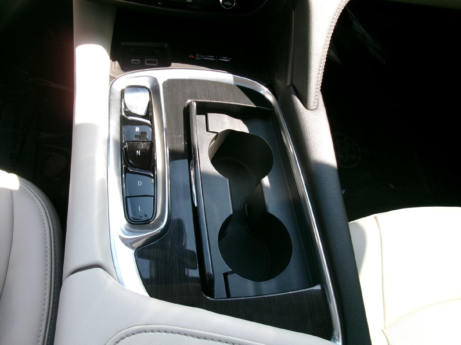 2023 Buick Enclave Essence - Photo 15