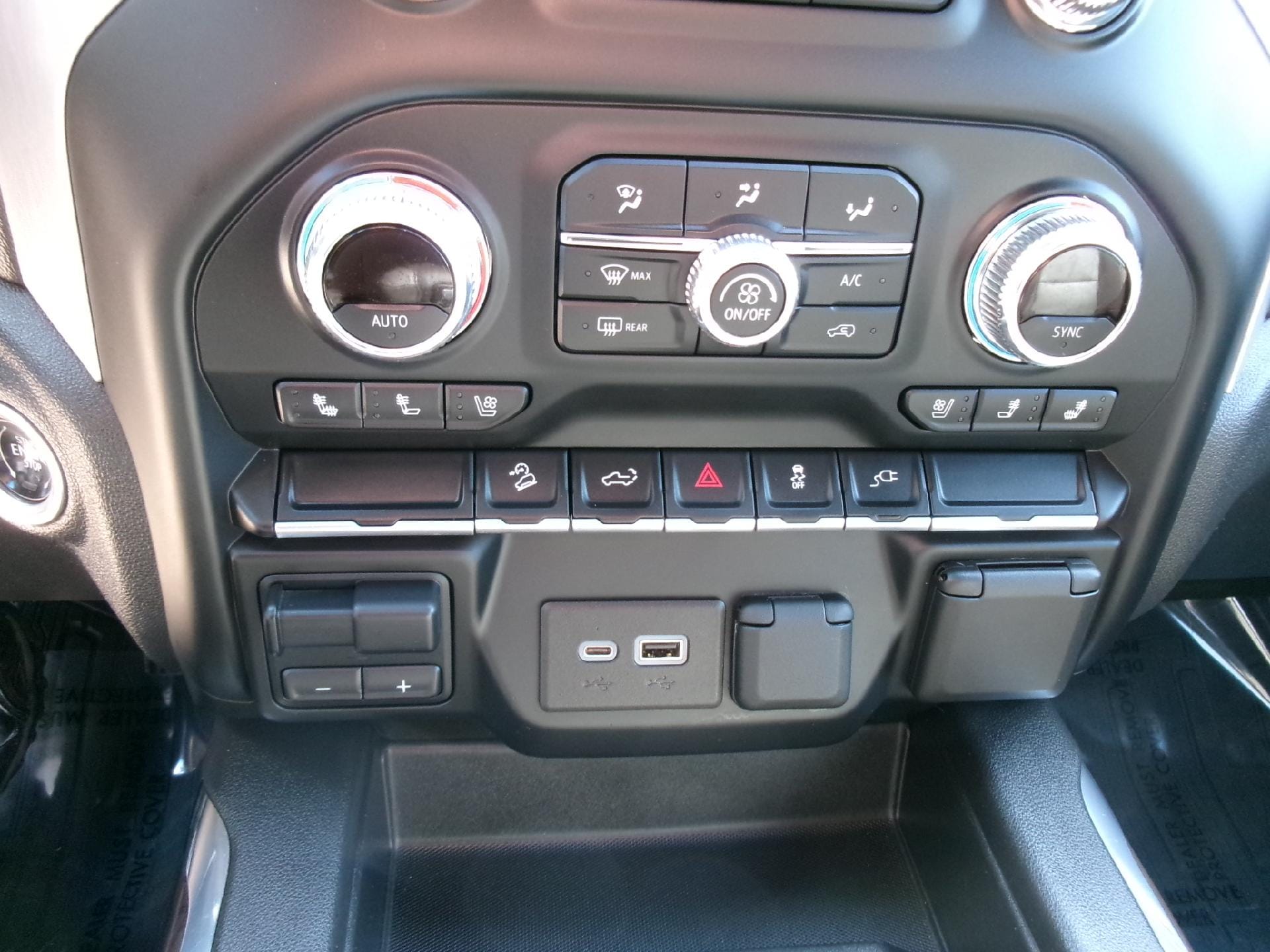 2021 GMC Sierra 1500 SLT - Photo 13