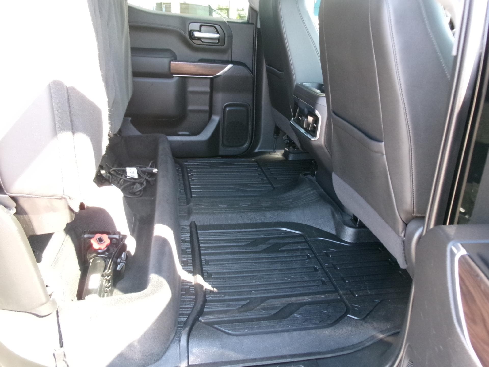 2021 GMC Sierra 1500 SLT - Photo 20