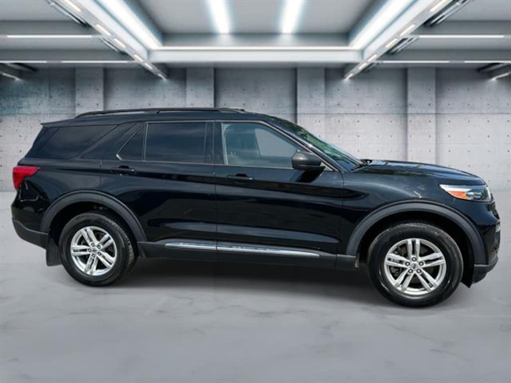 Used 2022 Ford Explorer XLT