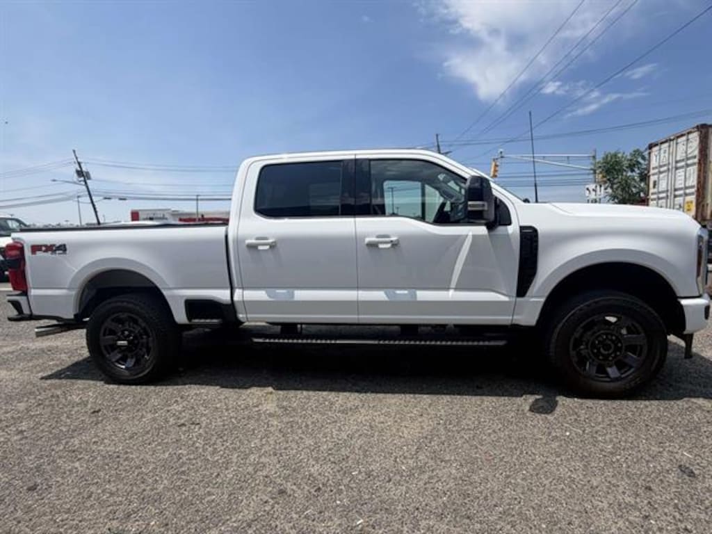 Certified 2024 Ford Super Duty F-250 SRW Lariat